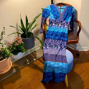 Exclusive Vintage Maxi dress. 1970’s era. Great condition. Make an offer.